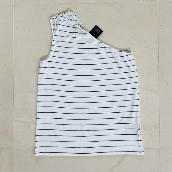 Club Monaco Tops - Club Monaco Top Womens Small One Shoulder Tank Krystynia Black White Stripe READ